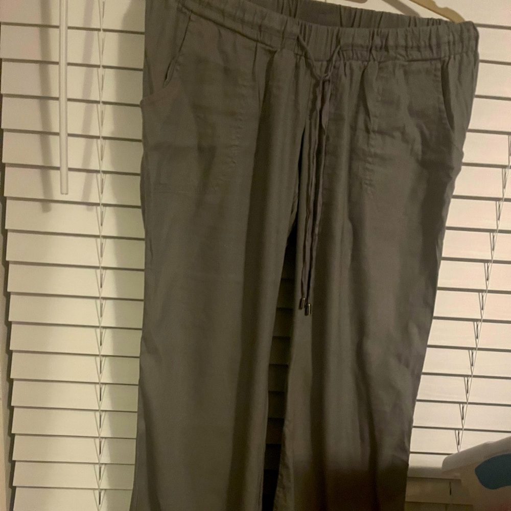 Pea in the Pod Maternity linen grey pants